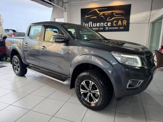 NISSAN FRONTIER 2.3 16V TURBO DIESEL XE CD 4X4 AUTOMÁTICO NISSAN FRONTIER 2.3 16V TURBO DIESEL XE CD 4X4 AUTOMÁTICO
